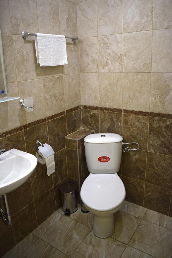 Starlight Studios Burgas Extérieur photo