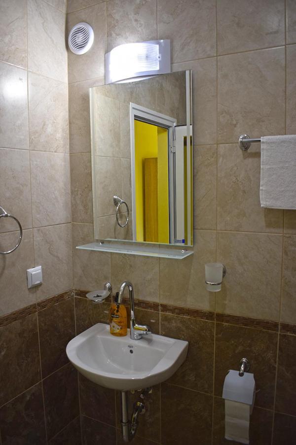 Starlight Studios Burgas Extérieur photo