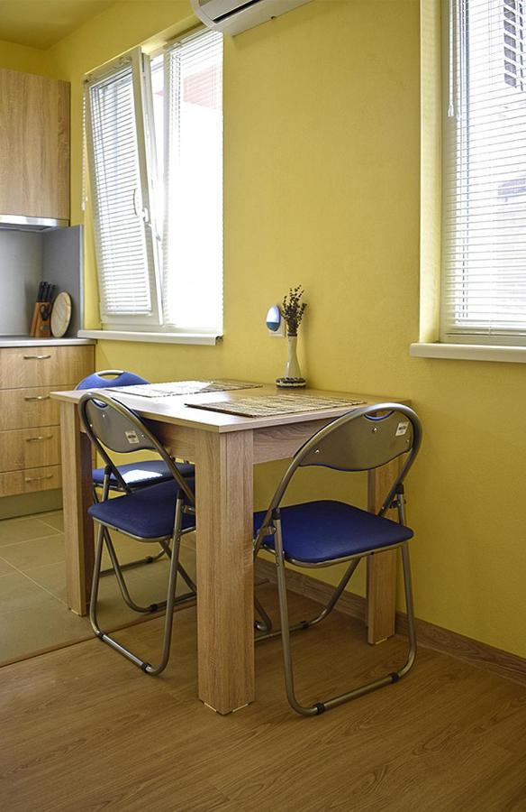 Starlight Studios Burgas Extérieur photo