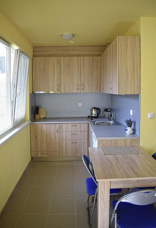 Starlight Studios Burgas Extérieur photo
