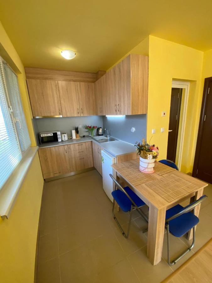 Starlight Studios Burgas Extérieur photo